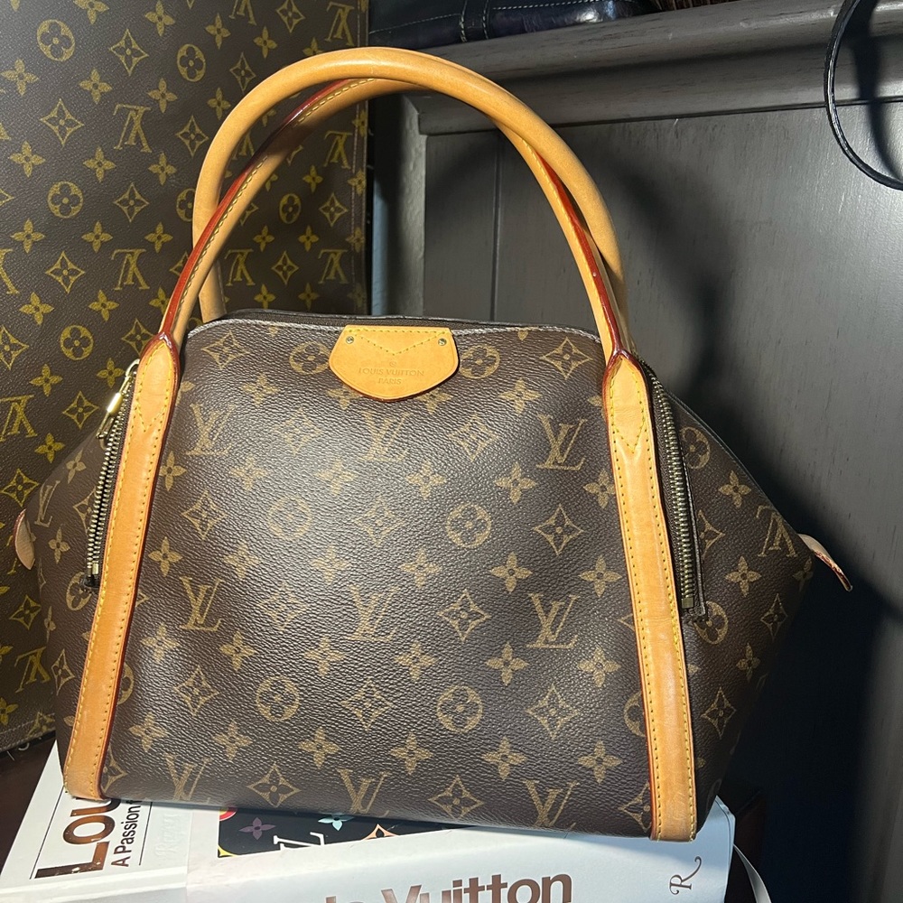 luvis vuitton marais mm monogran